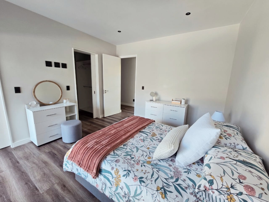 4 Bedroom Property for Sale in Oubaai Western Cape